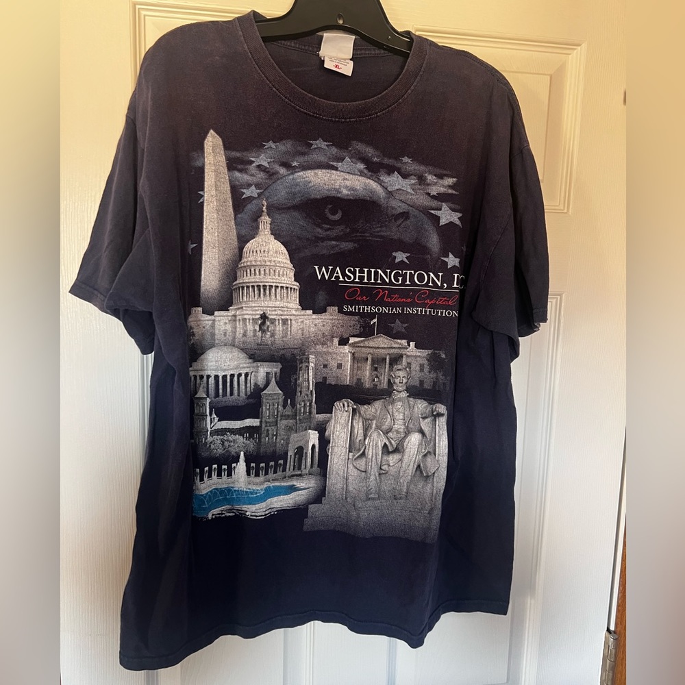 Smithsonian Washington DC Vintage‎ Mens T-Shirt size XL Navy Blue GUC